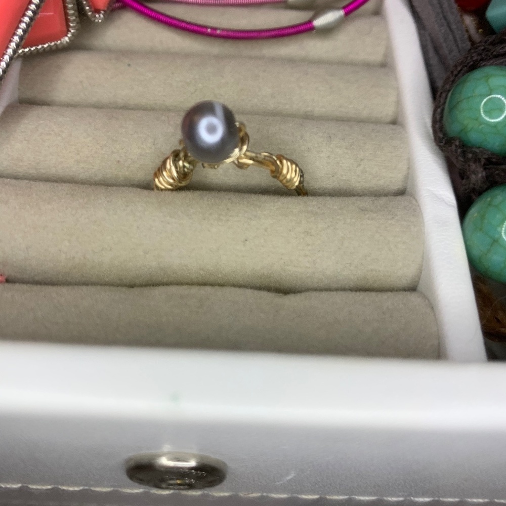 ✨💎Unique HANDMADE purple pearl ring 💍